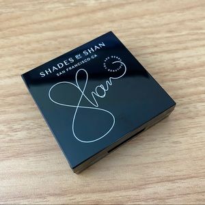 NWOT Shades By Shan Highlighter (Irma)